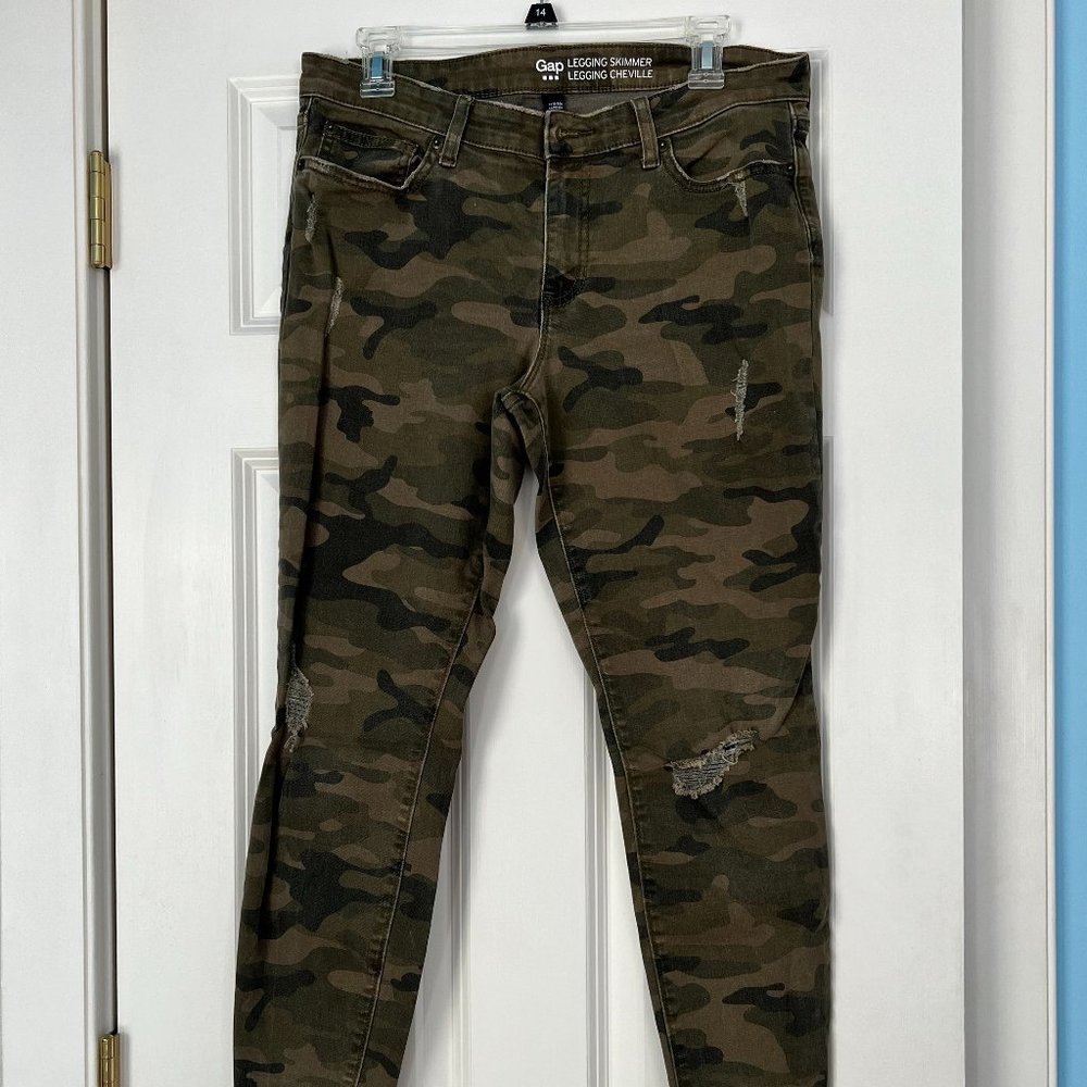 GAP Camo Distressed Skinny Jeans